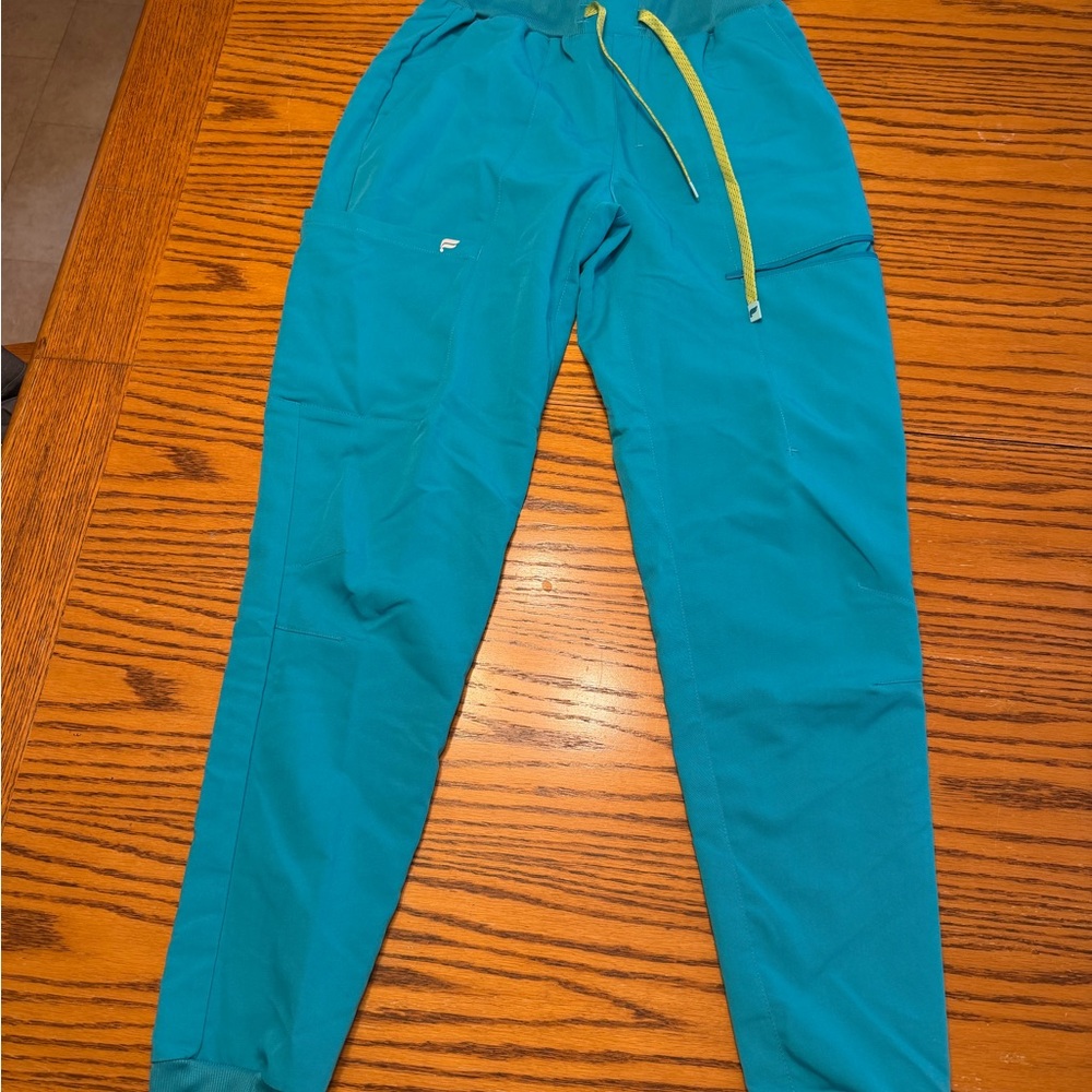 Fabletics Teal Activewear